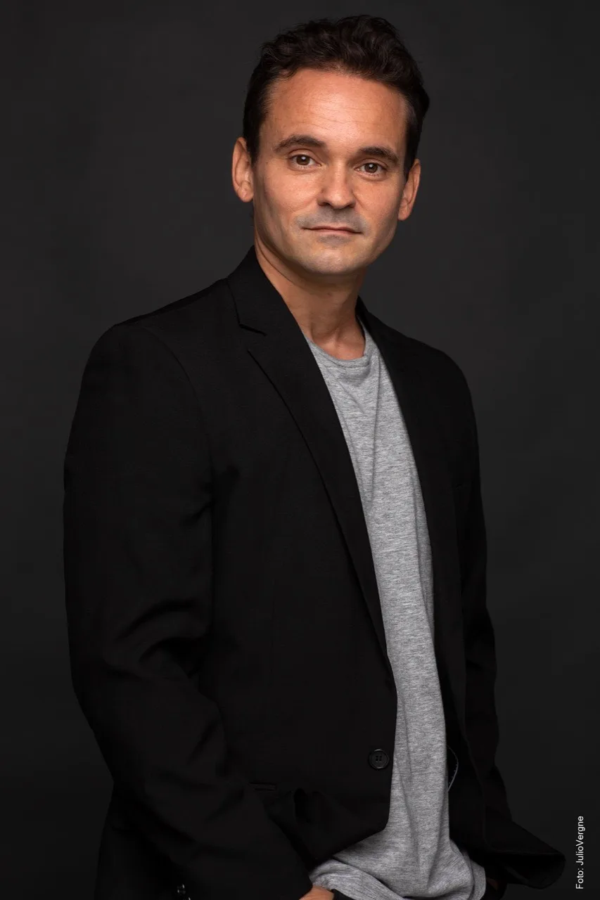 Carlos Bernardino, retrato 6