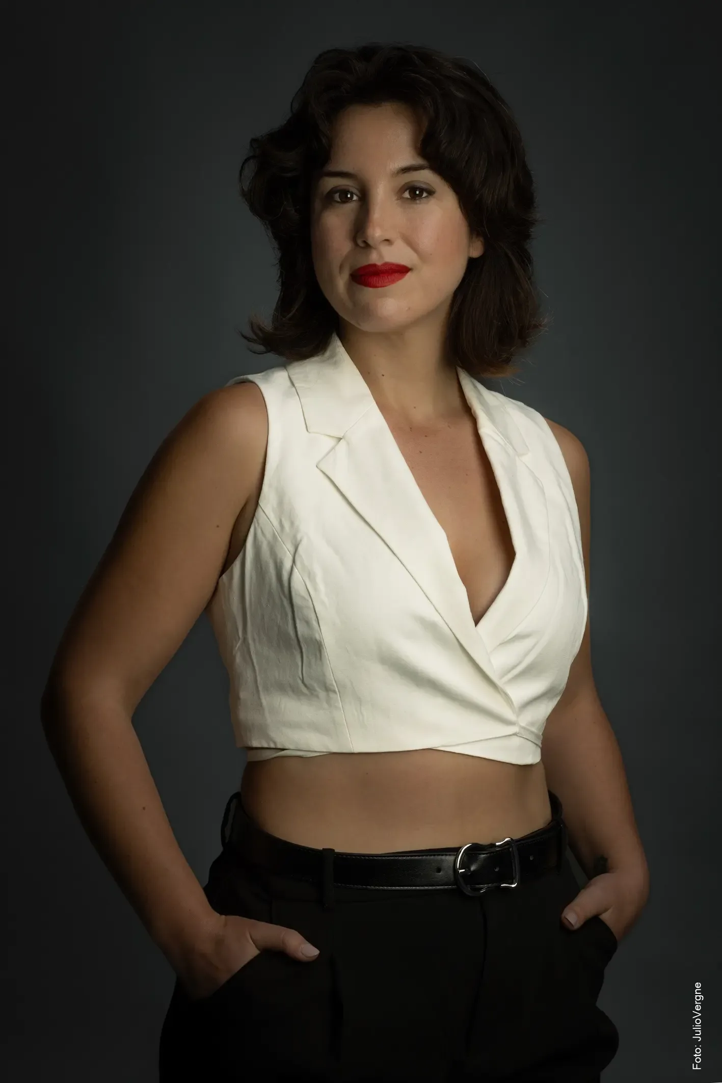 Lorena Ávila, retrato 5
