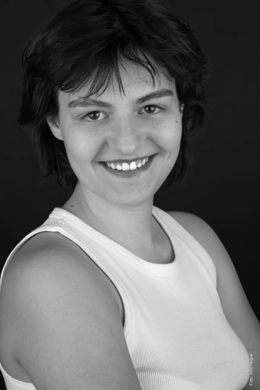 Marina Redondo, retrato 5